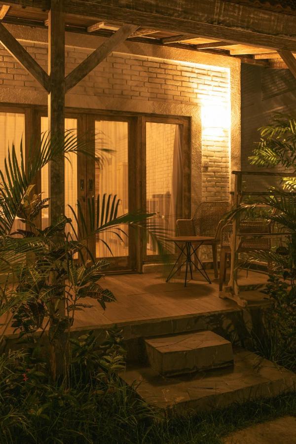 Cari Surf Camp & Studio'S Uluwatu Eksteriør billede